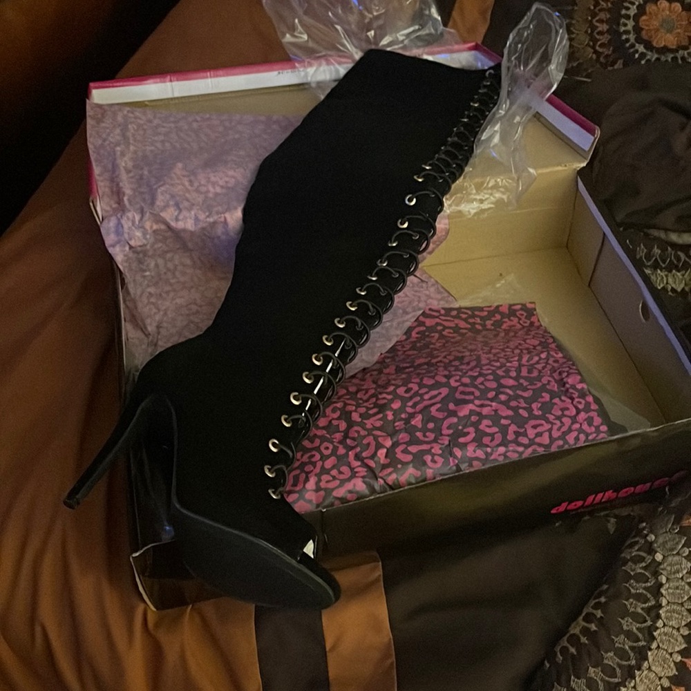 Black Thigh High Lace-up Boots